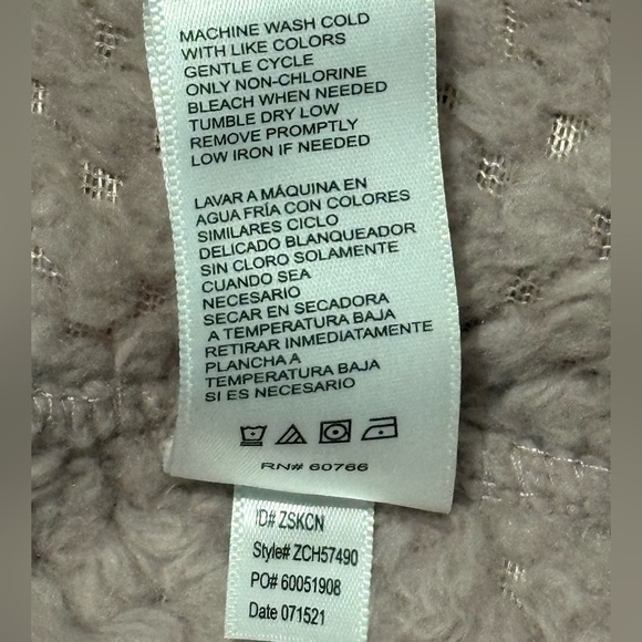 NWOT Carole Hochman women's textured pink plush wrap long robe, Size S - Picture 8 of 16